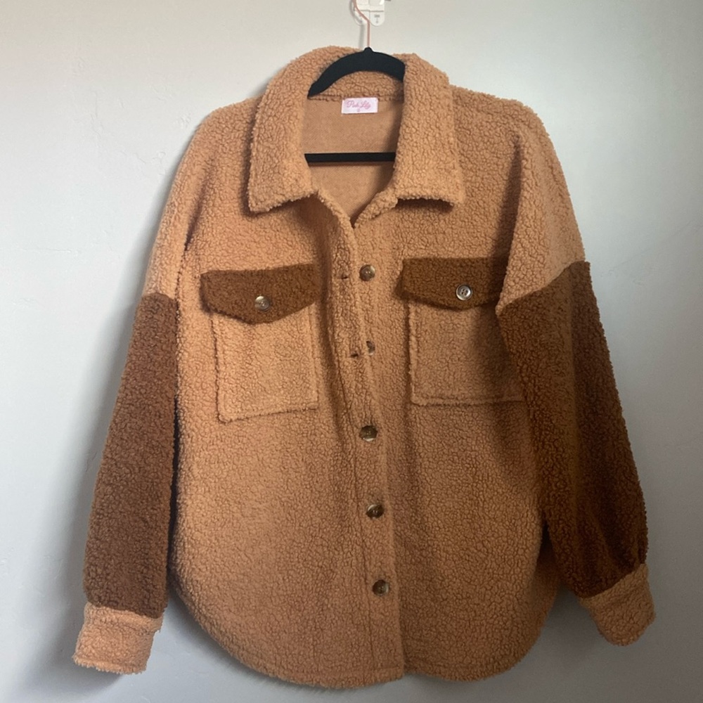 Pink Lily Size L button up teddy jacket “shacket”